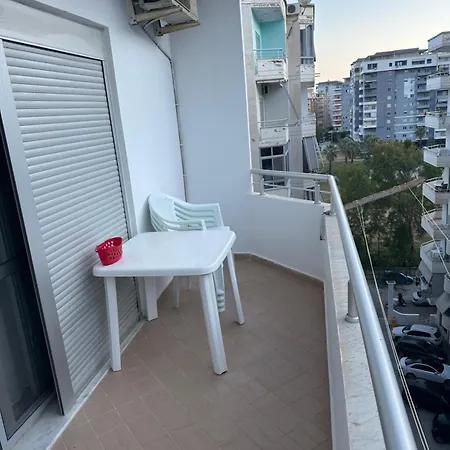 Lungomare Apartment *